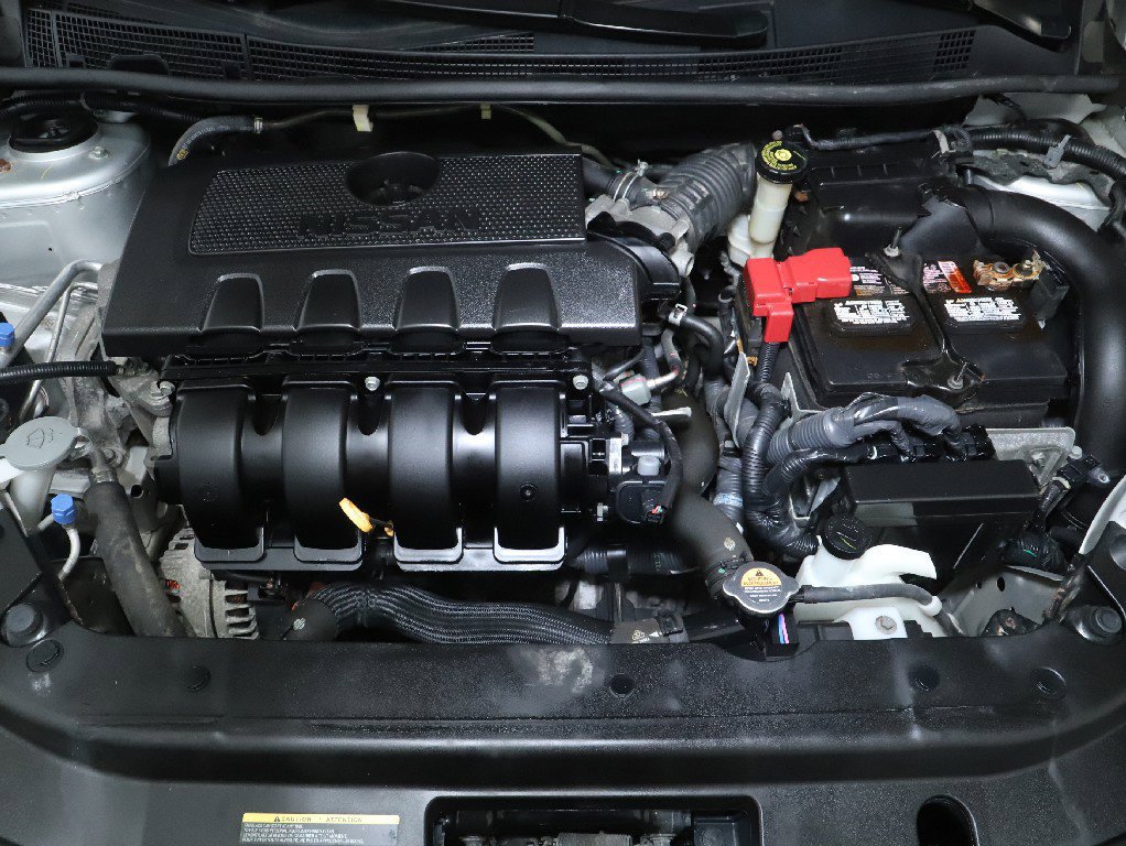 Certified 2019 Nissan Sentra SV FWD image 33