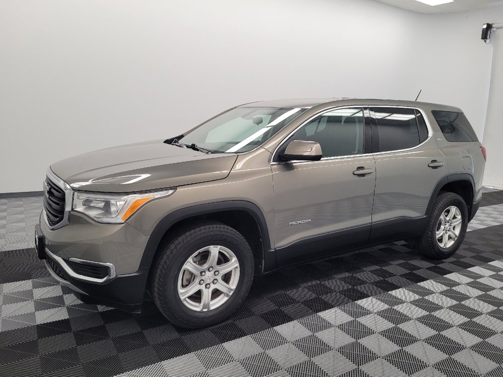Used 2019 GMC Acadia SLE image 2