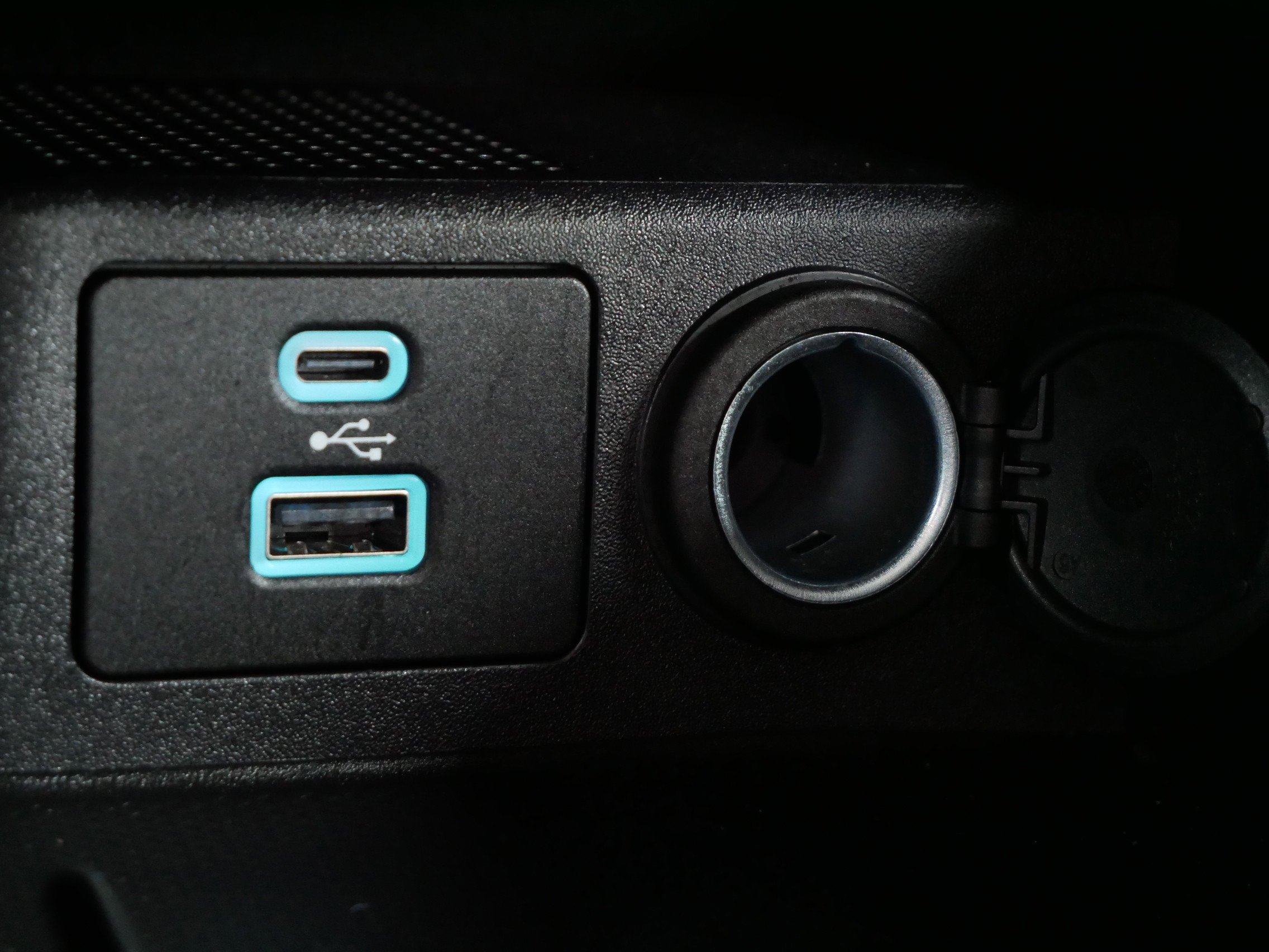 Used 2023 Ford Escape Active image 22