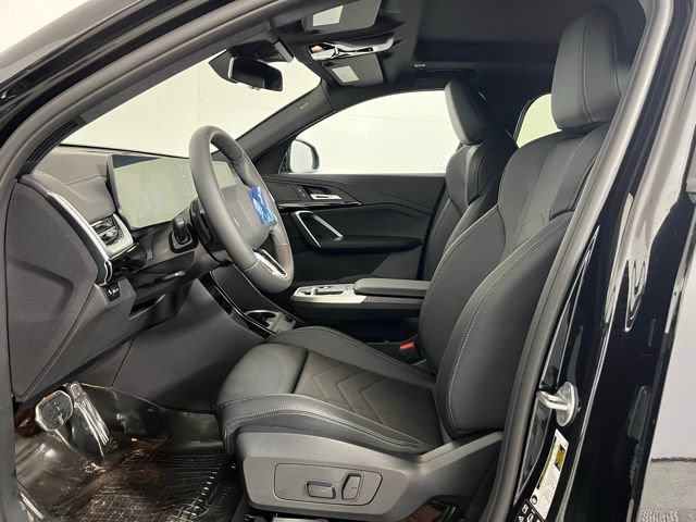 New 2026 BMW X2 xDrive28i w/ M Sport Package AWD/4WD image 10