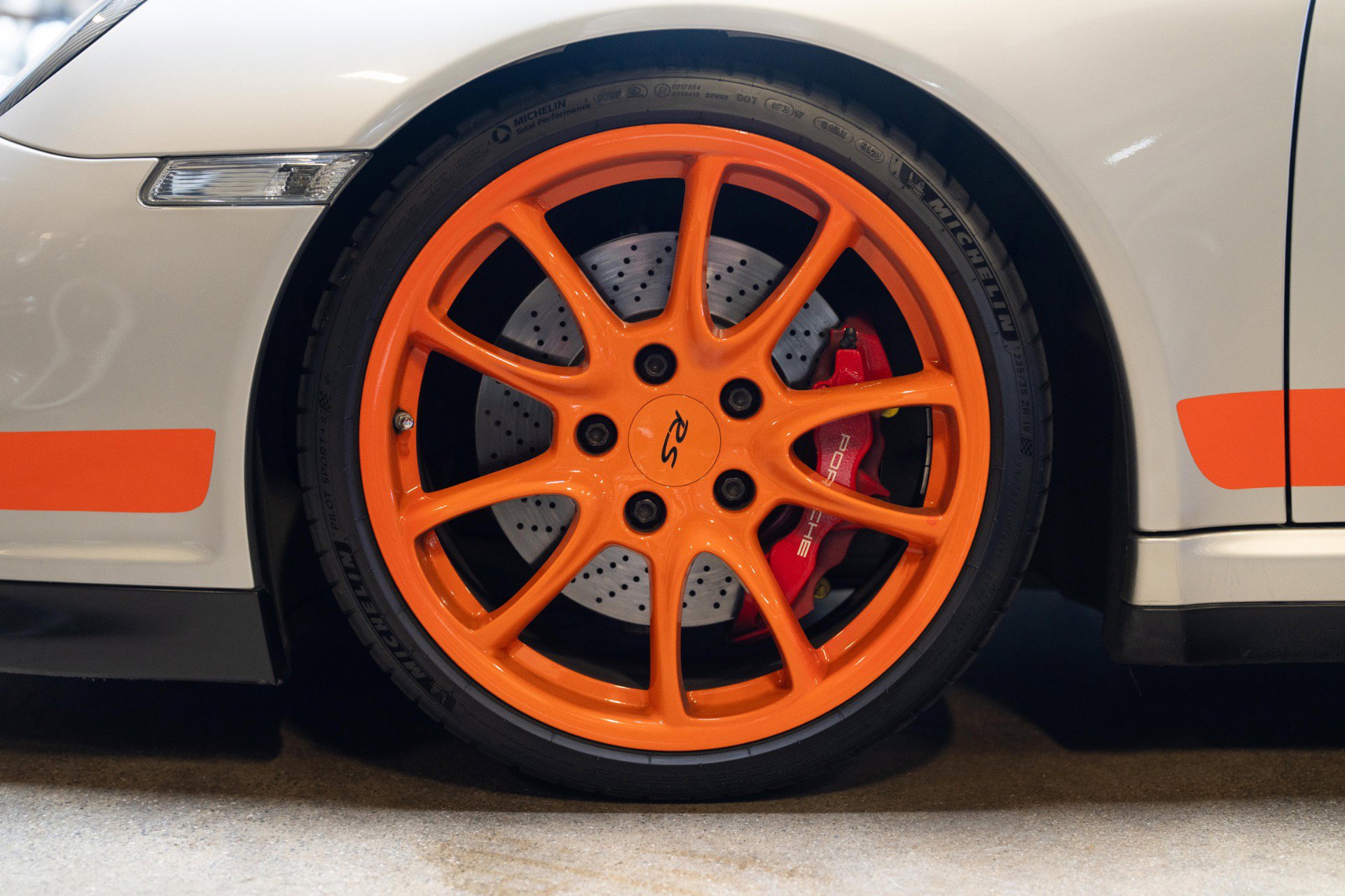 Used 2007 Porsche 911 GT3 RS image 33