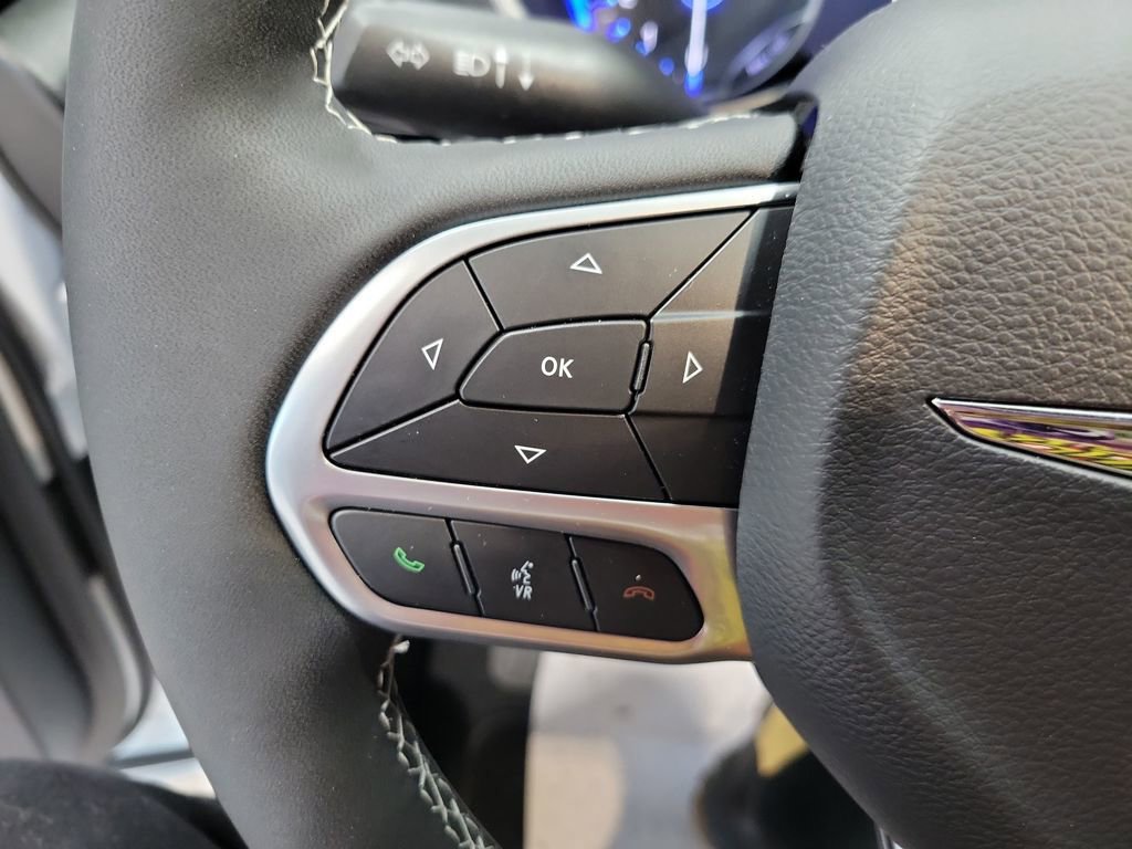 New 2026 Chrysler Pacifica Select image 19