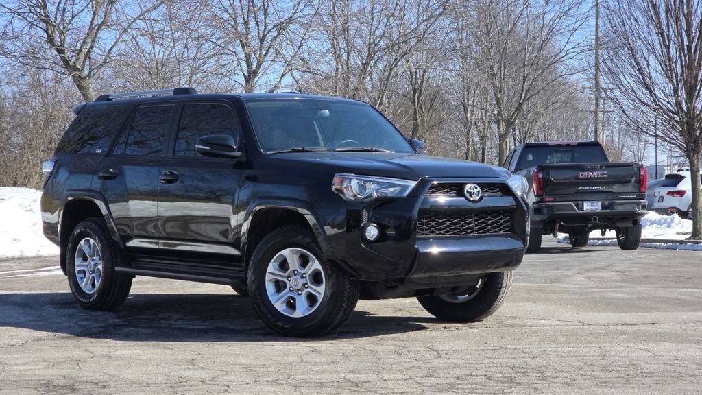 Used 2019 Toyota 4Runner SR5 image 2