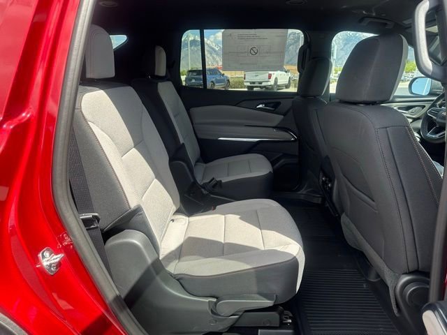 New 2026 Chevrolet Traverse LT w/ LPO, Floor Liner Package AWD/4WD image 14