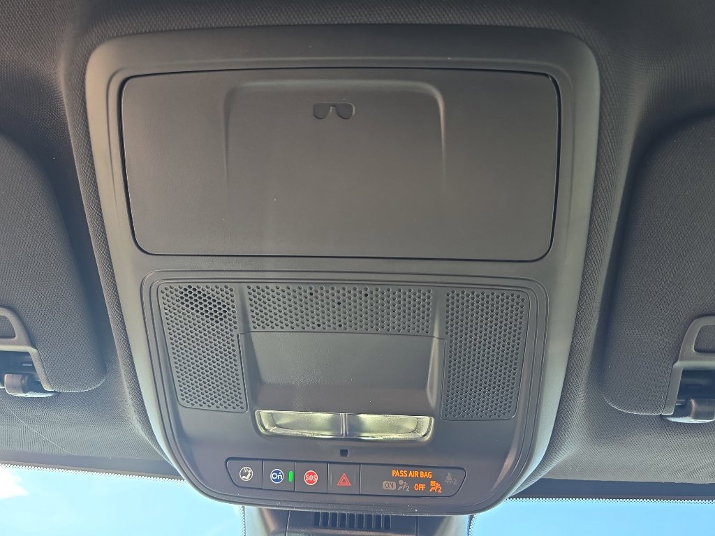 New 2026 Chevrolet Equinox LT w/ Convenience Package II image 18