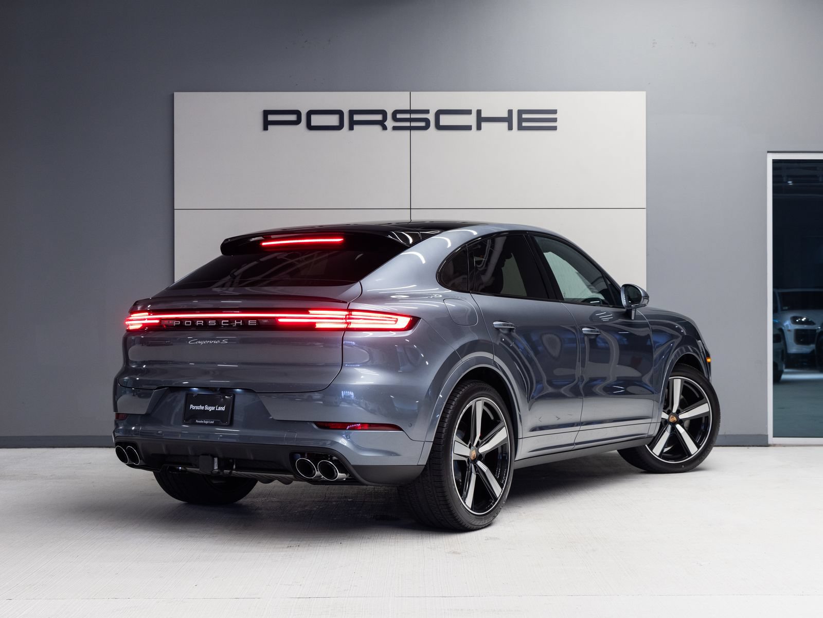 New 2026 Porsche Cayenne S AWD/4WD image 7