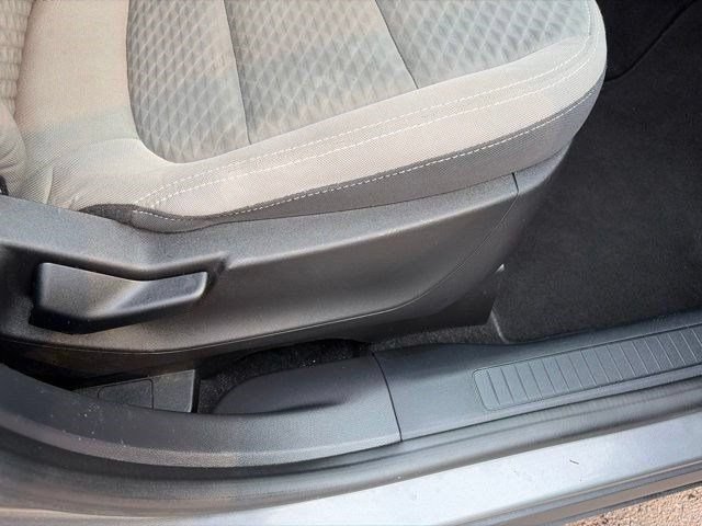 Used 2022 Ford Escape SE w/ Convenience Package FWD image 42