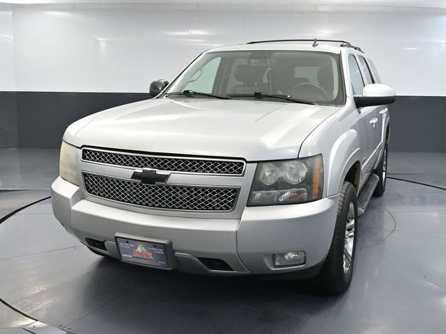 Used 2010 Chevrolet Tahoe LT w/ Luxury Package image 12
