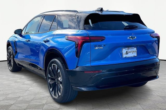 New 2026 Chevrolet Blazer EV RS w/ Super Cruise Package FWD image 4