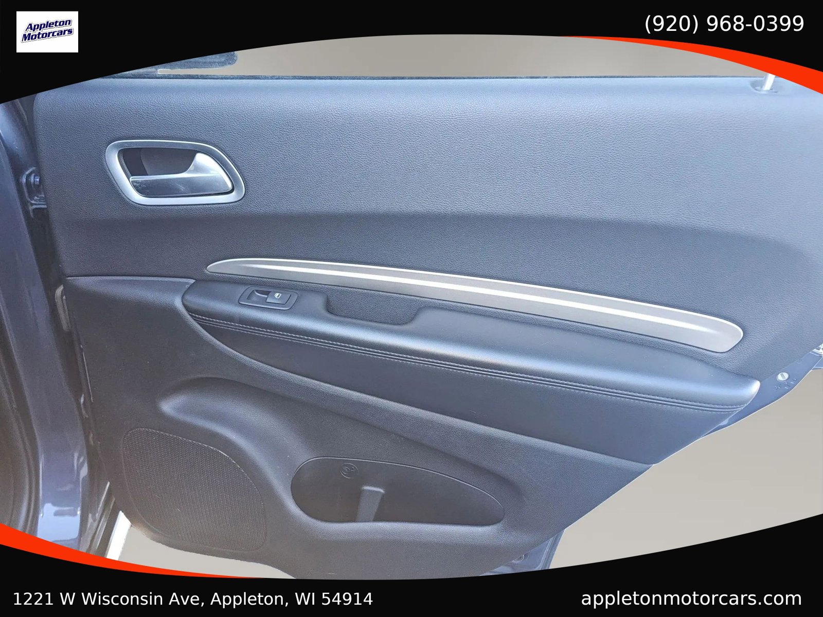 Used 2020 Dodge Durango SXT image 31