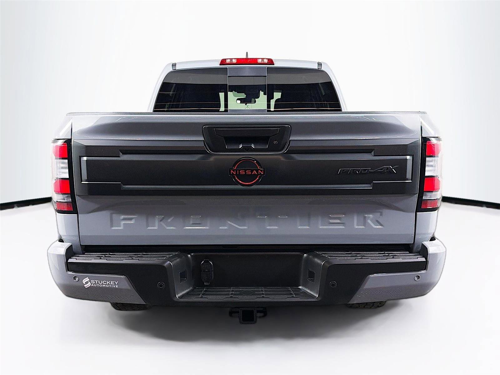 Used 2025 Nissan Frontier PRO-4X w/ Pro Convenience Package image 6