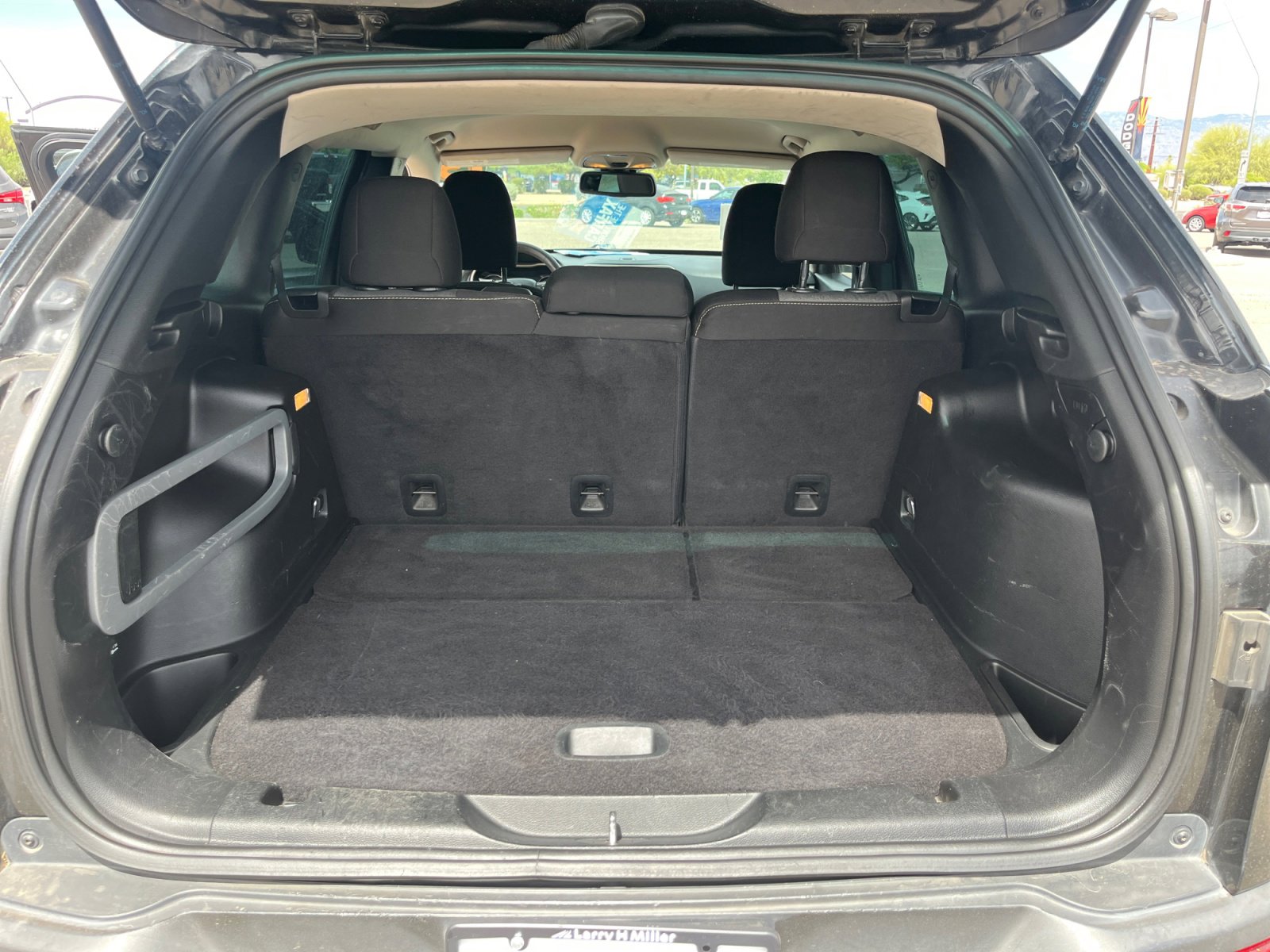 Used 2015 Jeep Cherokee Sport image 33