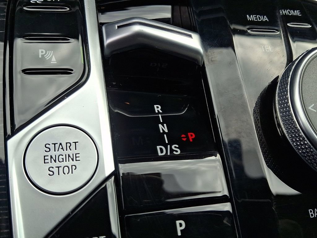 Used 2024 BMW X5 xDrive40i w/ M Sport Package image 15