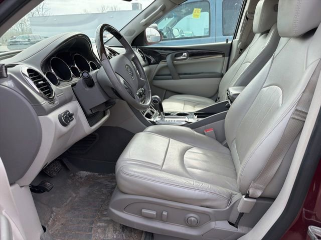 Used 2017 Buick Enclave Leather image 4