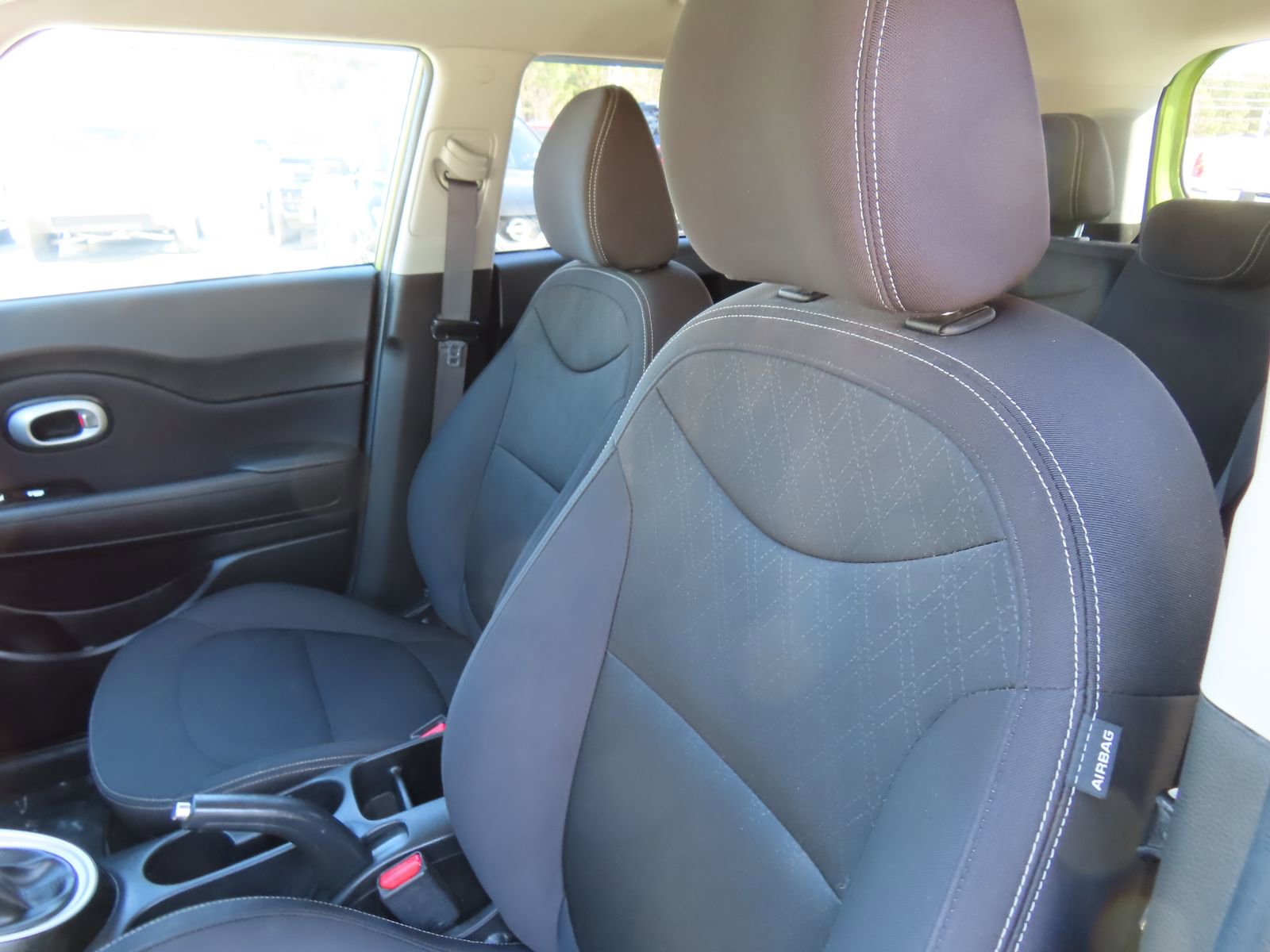 Used 2016 Kia Soul FWD image 25