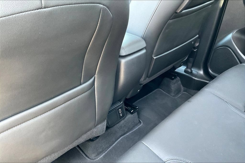 Used 2026 Buick Encore GX Sport Touring w/ Comfort Package FWD image 21