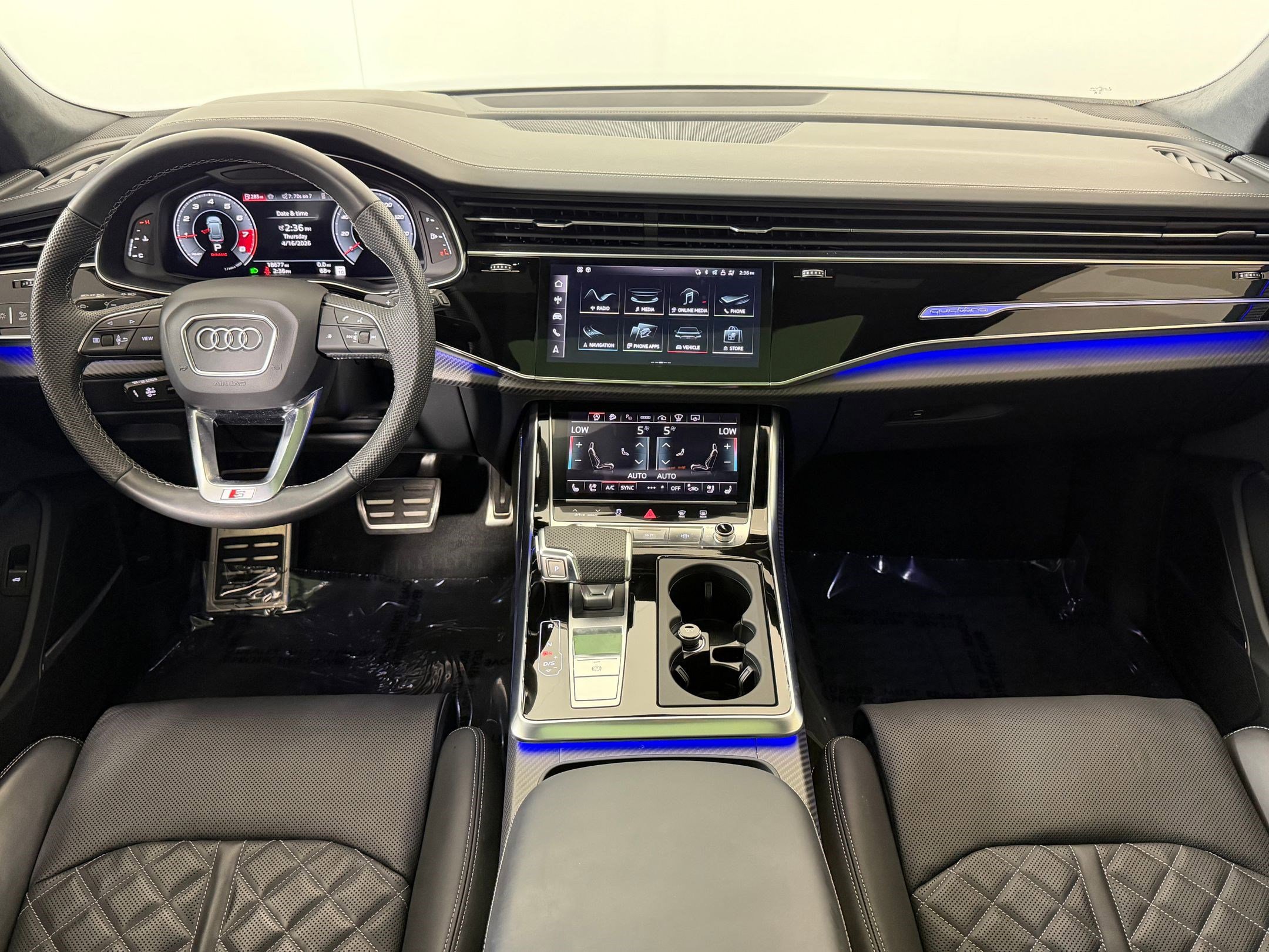 Used 2024 Audi SQ8 Prestige image 16