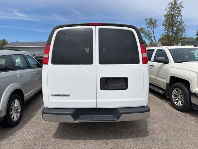 Used 2019 Chevrolet Express 3500 LT w/ LT Preferred Equipment Group RWD image 6