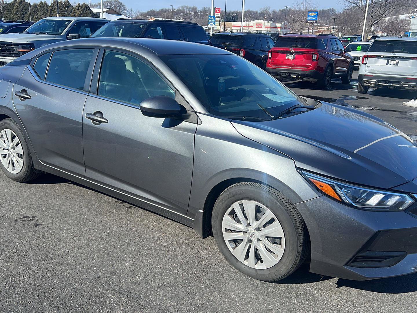 Used 2022 Nissan Sentra S image 2