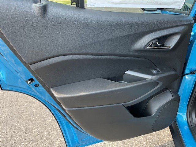 New 2025 Chevrolet Trax ACTIV w/ Driver Confidence Package image 38
