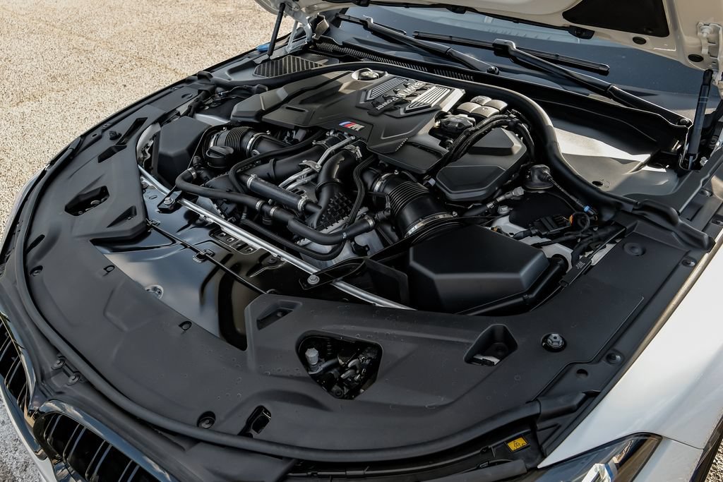 Used 2024 BMW M8 Competition AWD/4WD image 61