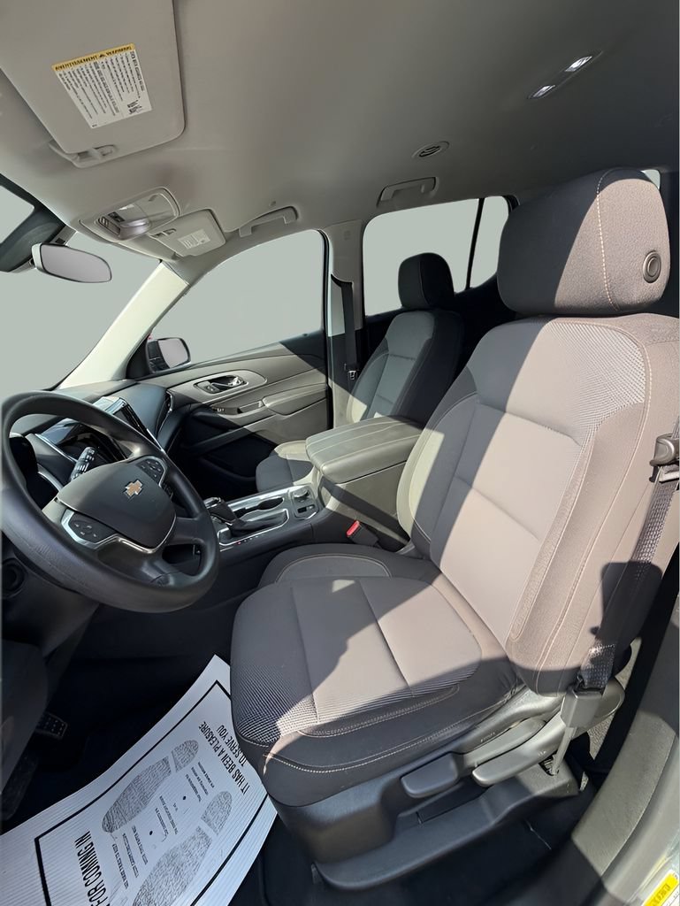 Used 2018 Chevrolet Traverse LS AWD/4WD image 10