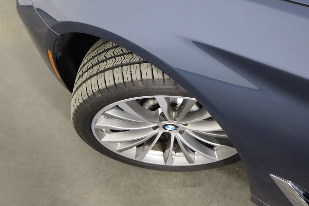 Used 2023 BMW 530i xDrive w/ Premium Package AWD/4WD image 45