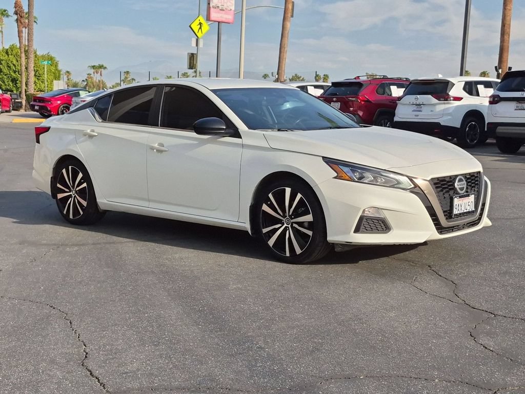 Used 2022 Nissan Altima 2.5 SR FWD image 6