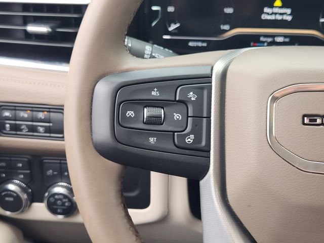 Used 2023 GMC Yukon Denali w/ LPO, Floor Liner Package AWD/4WD image 28