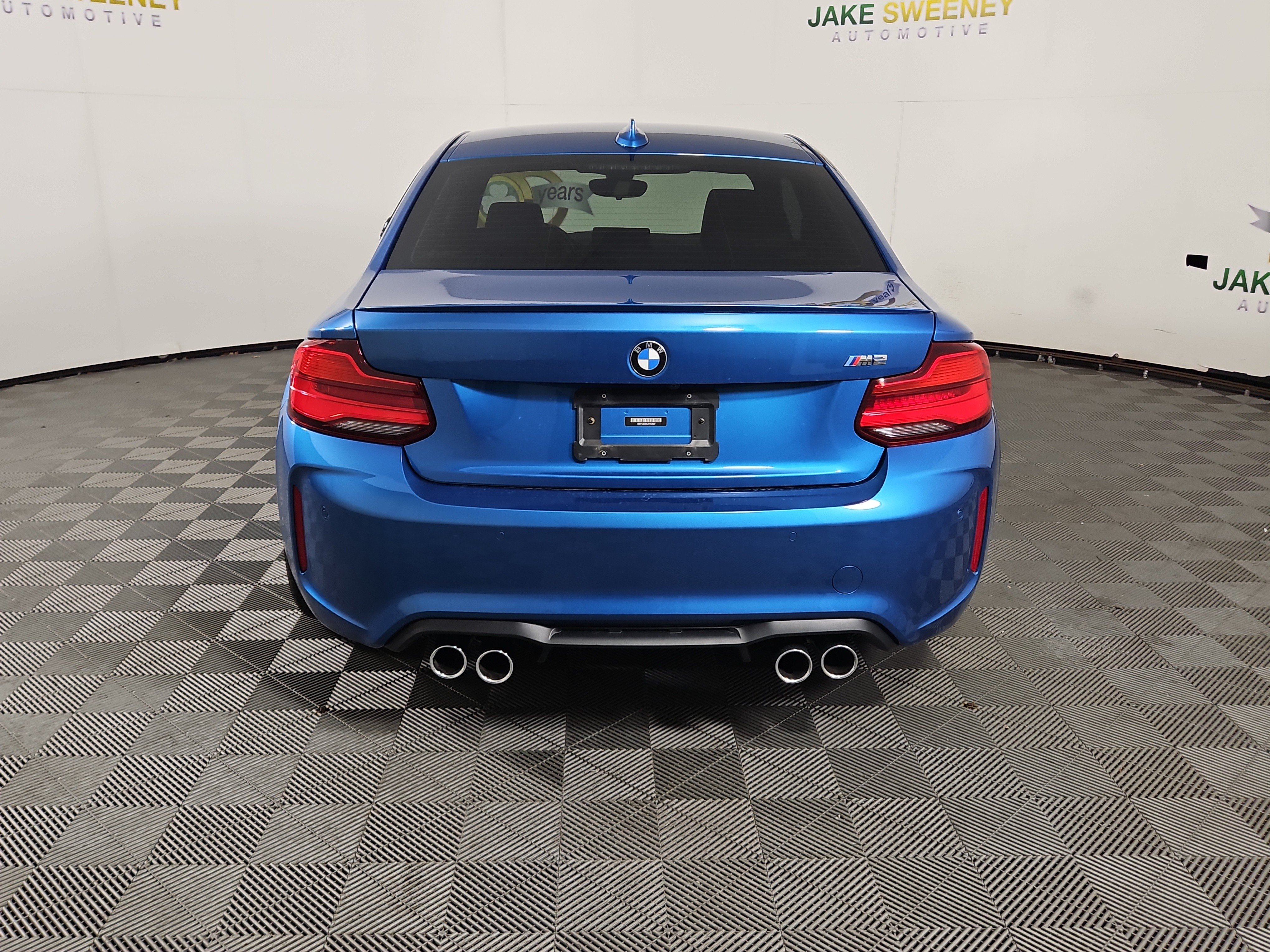 Used 2018 BMW M2 RWD image 3