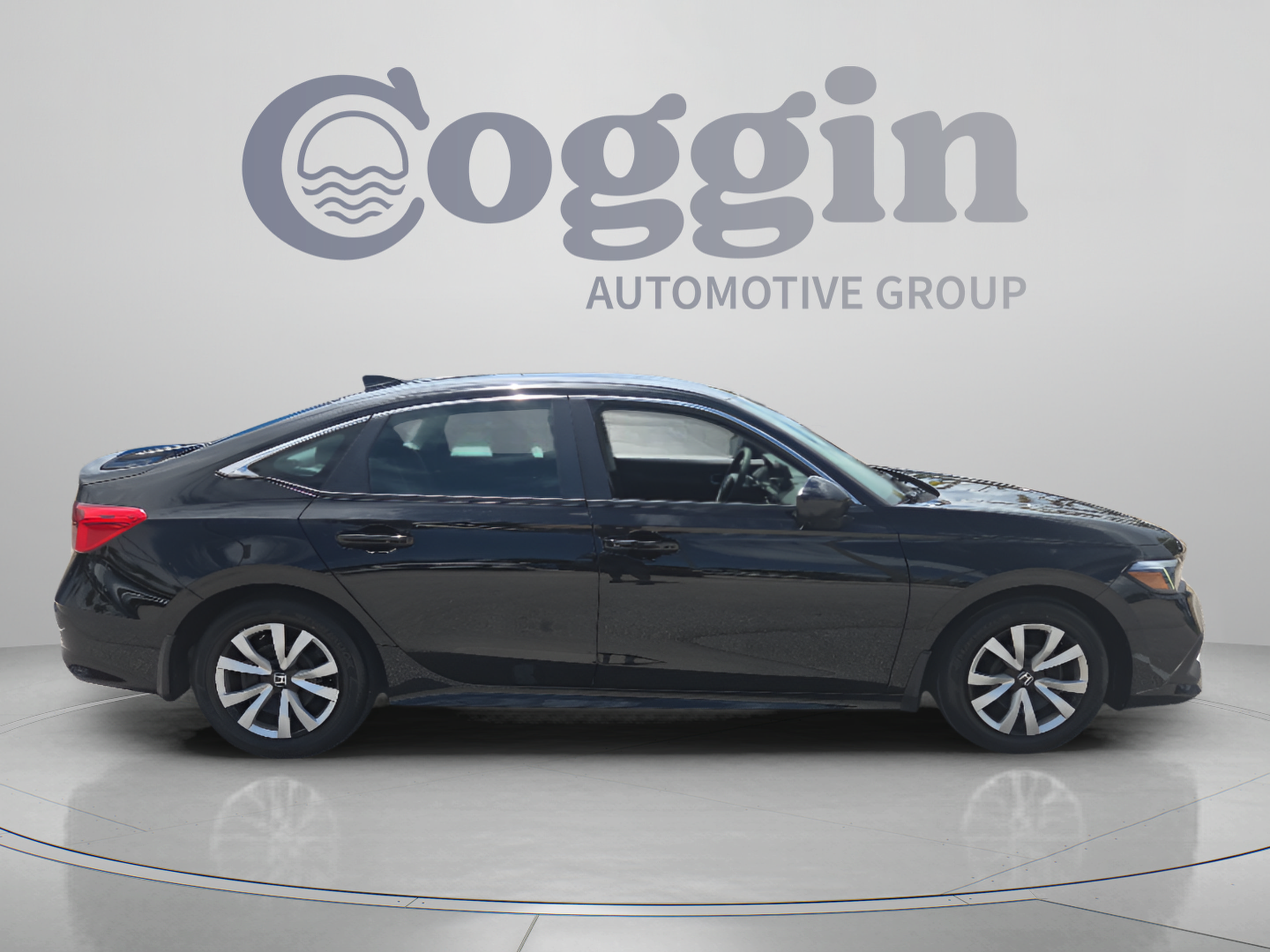 Used 2024 Honda Civic LX image 6