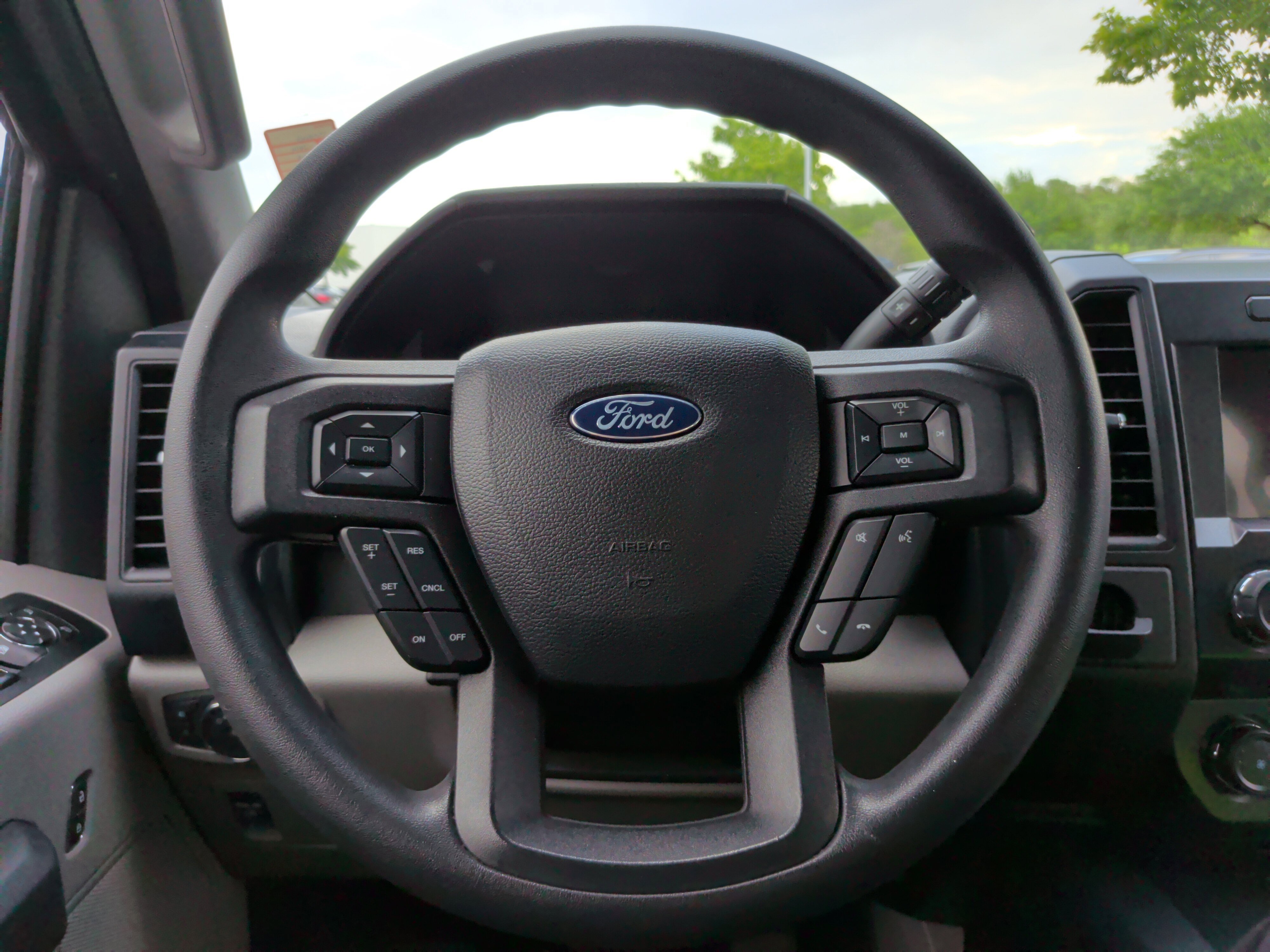 Used 2019 Ford F150 XL w/ Equipment Group 101A Mid image 18