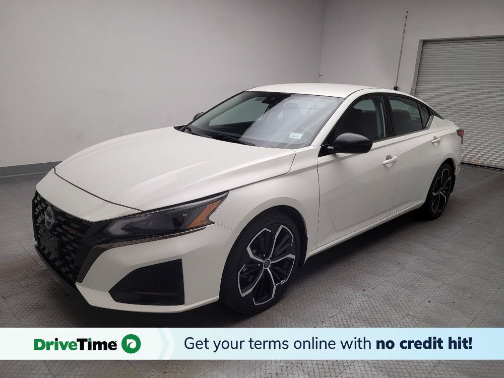 Used 2023 Nissan Altima 2.5 SR FWD image 1