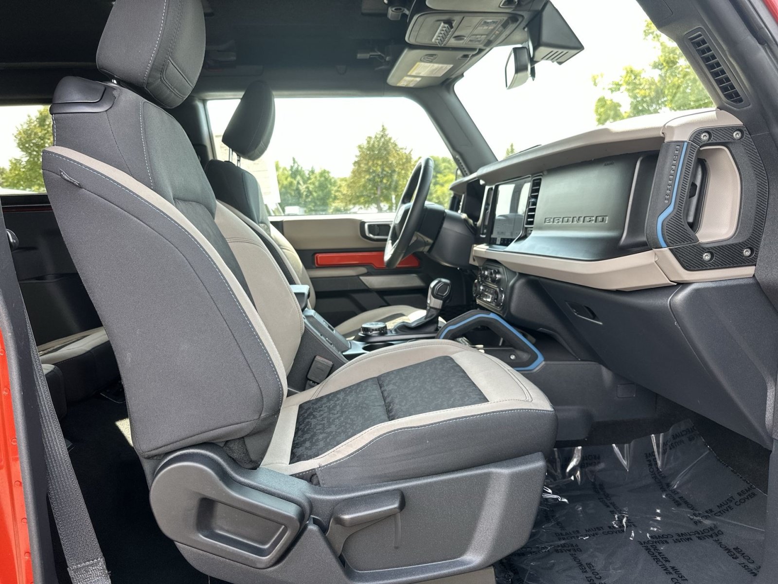Used 2022 Ford Bronco Wildtrak AWD/4WD image 27