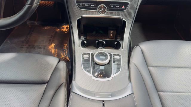 Used 2019 Mercedes-Benz C 300 Sedan image 18