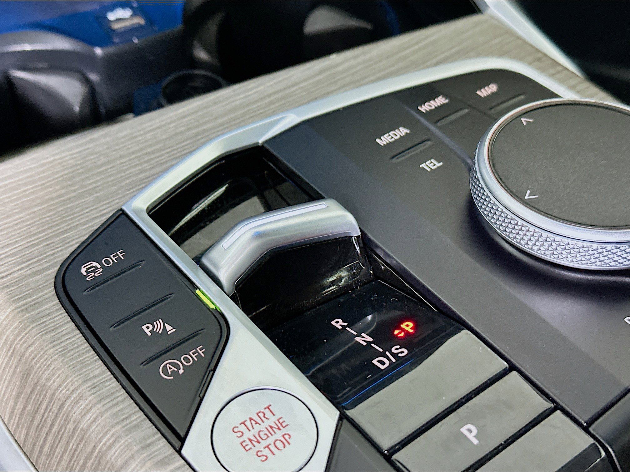 Used 2025 BMW 430i Convertible w/ Premium Package image 21