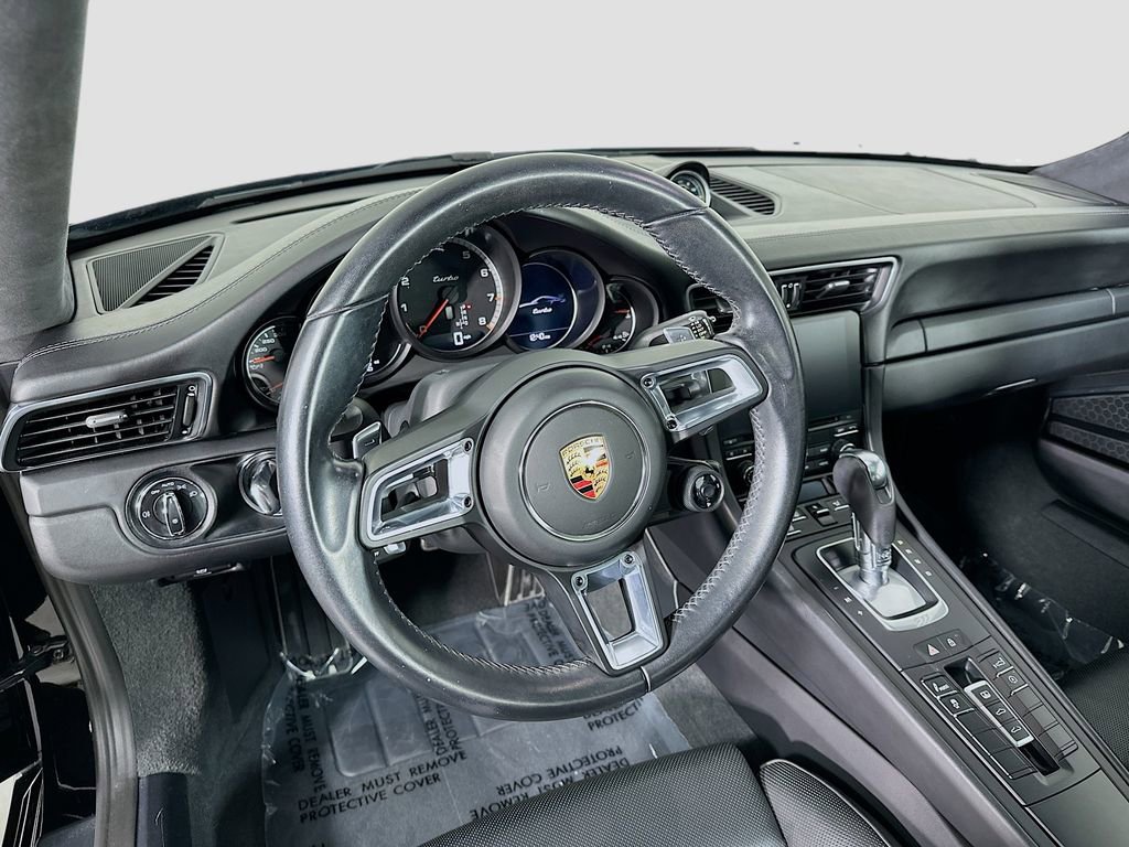 Used 2019 Porsche 911 Turbo image 12