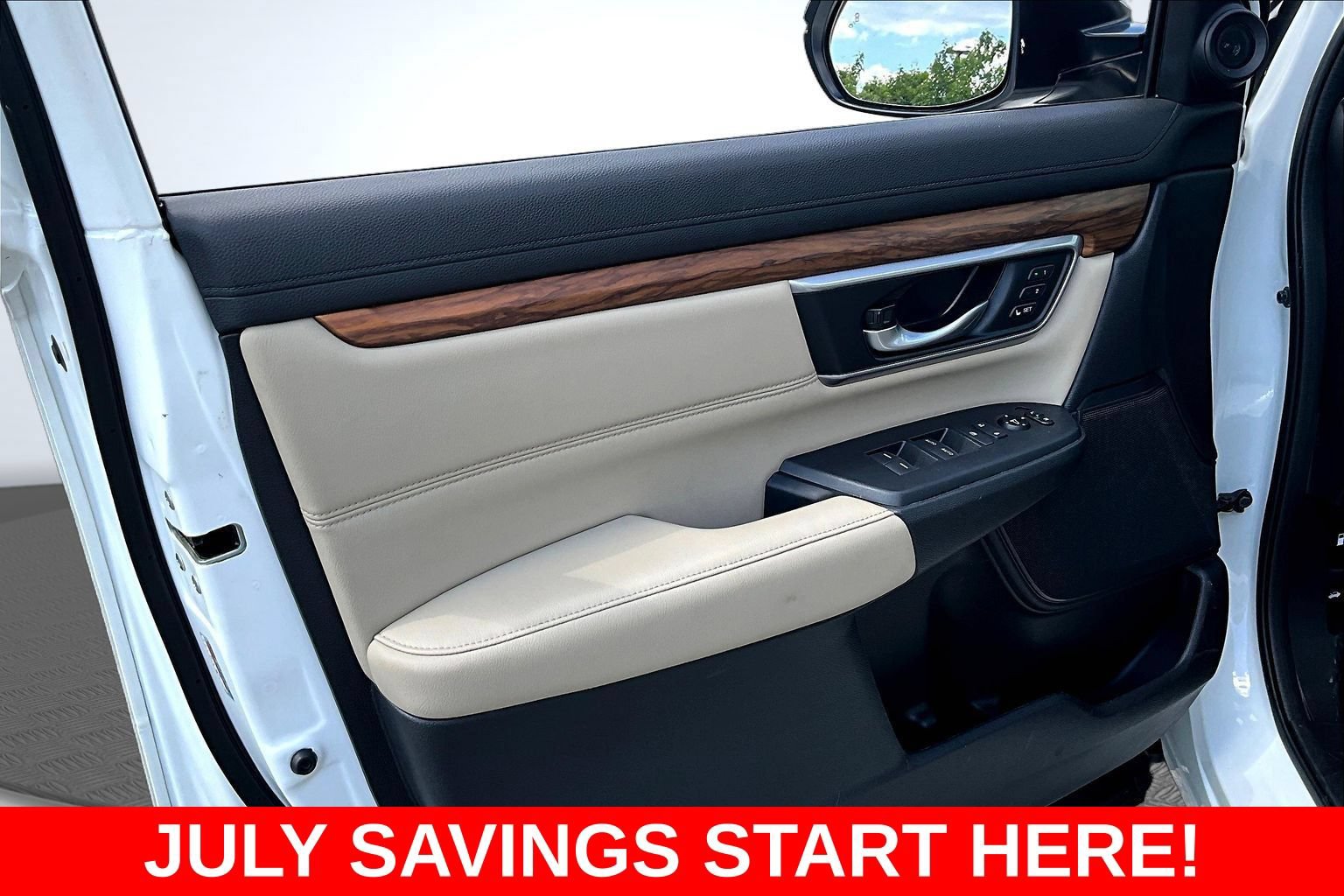 Used 2020 Honda CR-V Touring image 25
