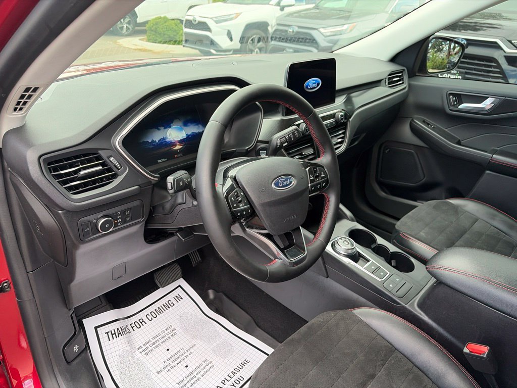 Used 2022 Ford Escape SEL w/ SEL Stealth AWD Package image 26