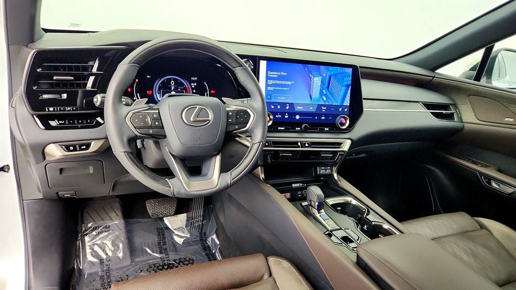Used 2023 Lexus RX 350 FWD w/ Accessory Package (K3) image 13