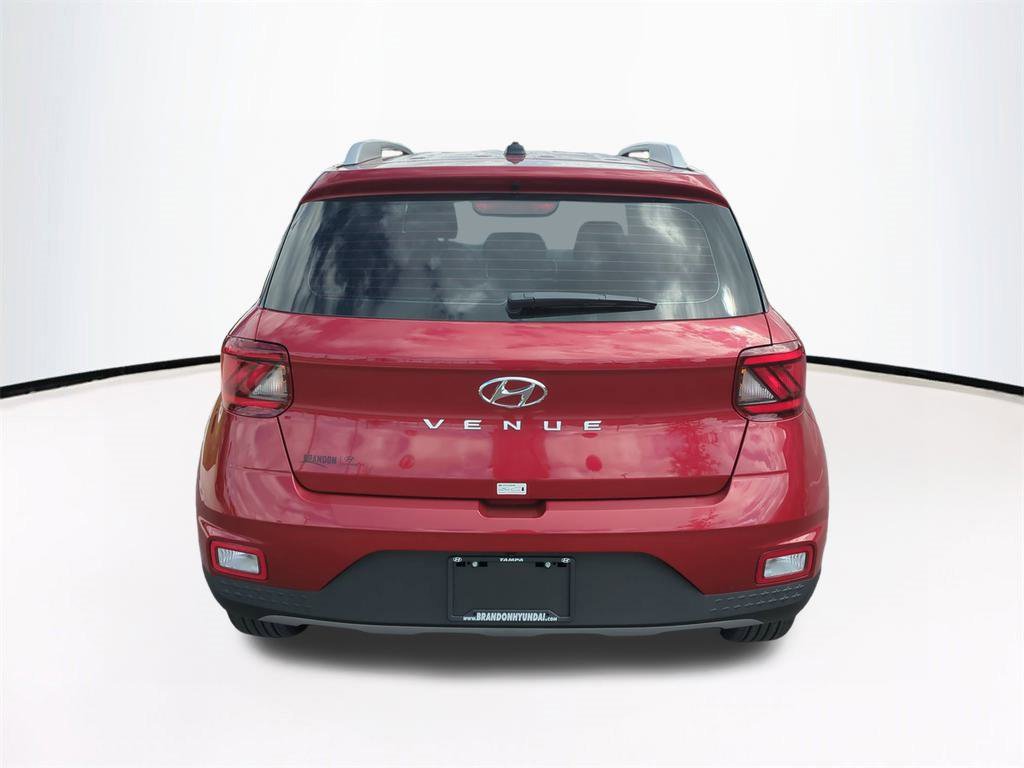 New 2025 Hyundai Venue SEL image 6