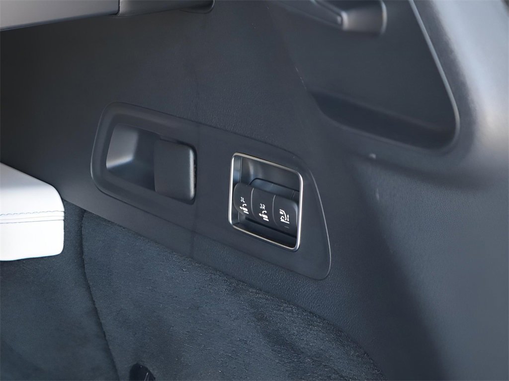 New 2026 Mercedes-Benz GLS 450 4MATIC image 10