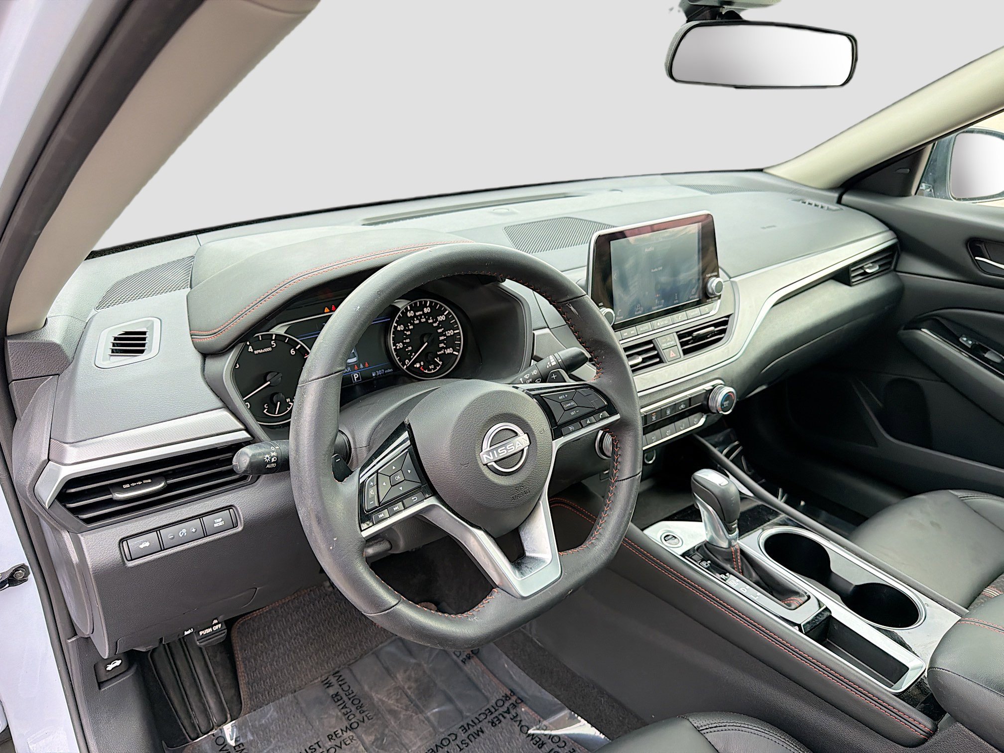 Used 2024 Nissan Altima 2.5 SR image 23