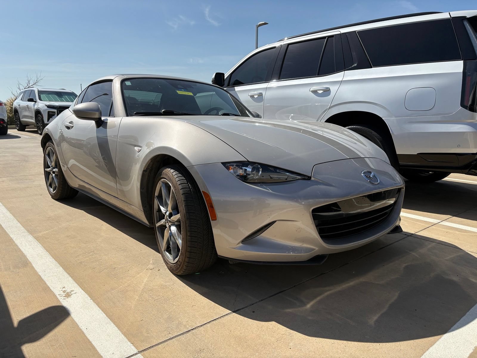 Used 2022 MAZDA MX-5 Miata RF Grand Touring RWD image 1