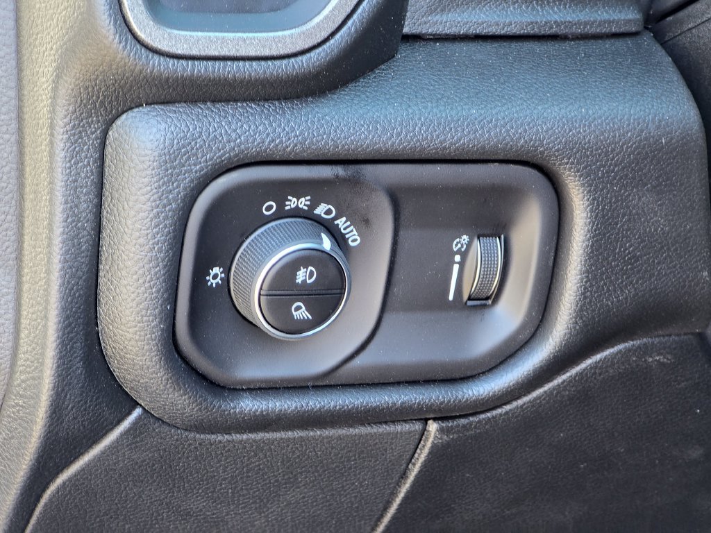 New 2026 RAM 3500 Tradesman AWD/4WD image 33