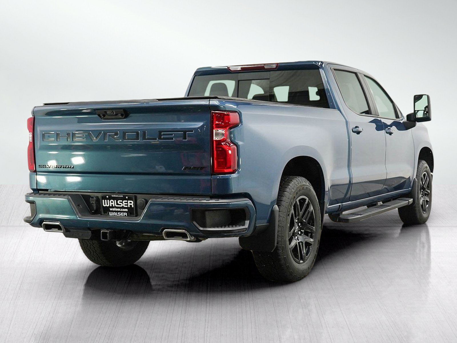 Used 2024 Chevrolet Silverado 1500 RST w/ Convenience Package II AWD/4WD image 5
