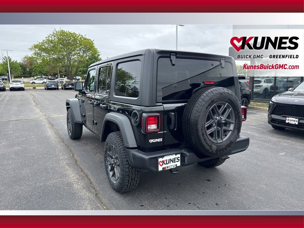 Used 2025 Jeep Wrangler Unlimited Sport AWD/4WD image 8