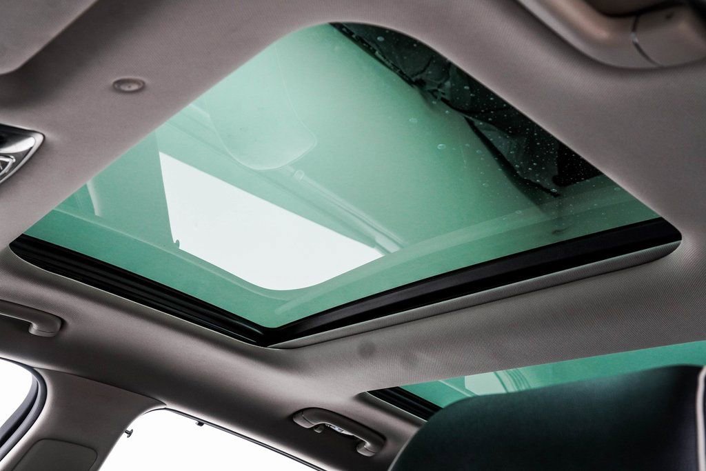 Used 2023 Genesis GV80 2.5T w/ Prestige 20" Package image 46