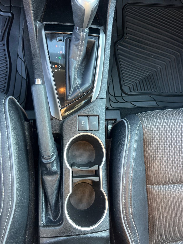 Used 2016 Toyota Corolla S image 32