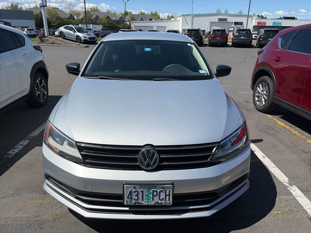 Used 2015 Volkswagen Jetta SE